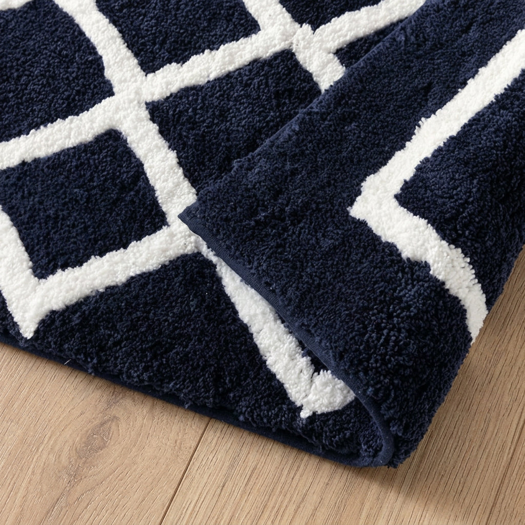 Reversable Bath Rug - 21 x 34